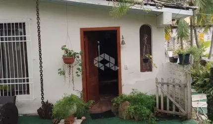 Sobrado 3 dormitórios e 2 banheiros no bairro Niterói em Canoas