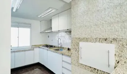 Casa em condomínio com 3 dormitórios em Canoas
