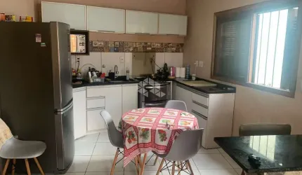 Casa de 3 dormitórios sendo 1 suíte na olaria em canoas