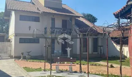 Sobrado à venda em Canoas no bairro Harmonia