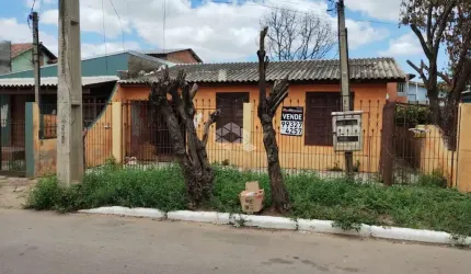 Venda de Terreno com 3 Casas - Ideal para Moradia ou Renda