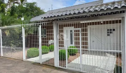 Casa com 5 dormitorios bairro centro Canoas