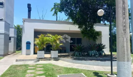 Oportunidade Imperdível: Apartamento Semi-Mobiliado à Venda!