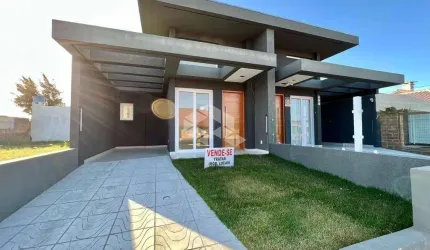 Casa 03 dormitórios/quarto/ próximo ao mar