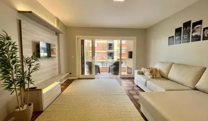 Apartamento  03 dormitórios, 1 suíte, 108 m² privativos,living 2 ambientes, sacada com churrasqueira, dependência de empregada, Centro,Capão da Canoa!