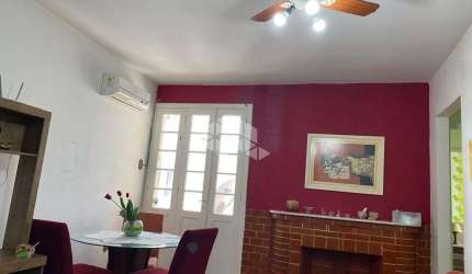 Apartamento de três (3) dormitórios no Centro Histórico