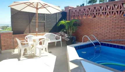 Casa a venda próximo ao Shopping Barra Sul