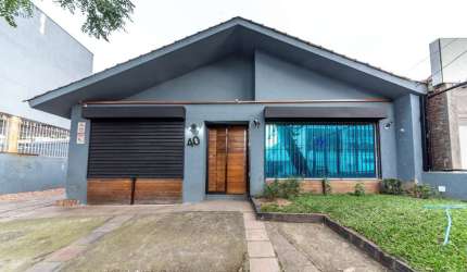 Casa com 370 m² privativos junto ao Iguatemi