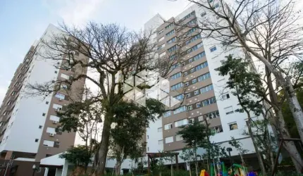 APARTAMENTO À VENDA COM 2 DORMITÓRIOS (1 SUÍTE) E VAGA DE GARAGEM, NO BAIRRO TERESÓPOLIS