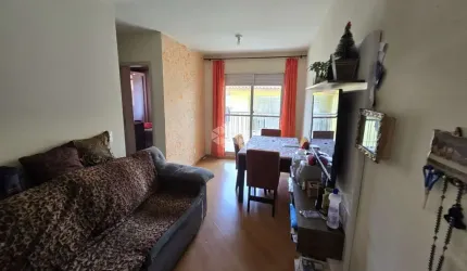 Apartamento com 2 quartos e 1 banheiro á venda no bairro Sitio Cercado, Curitiba - PR por R$ 235.000