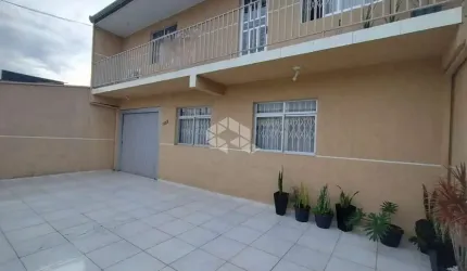 Casa Sobrado com 3 quartos, 4 vagas e 178m² para vender por R$ 963.000