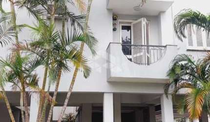 Apartamento na  Rua Érico Cramer, Camaquã - Porto Alegre