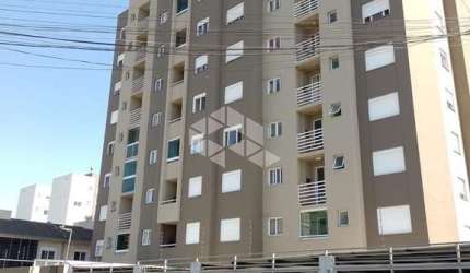 Apartamento de 02 dormitórios no bairro Vila Verde em Caxias do Sul.