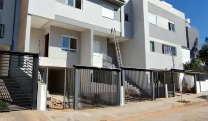 SOBRADO COM 3 DORMITÓRIOS NO BAIRRO COLINA SORRISO EM CAXIAS DO SUL