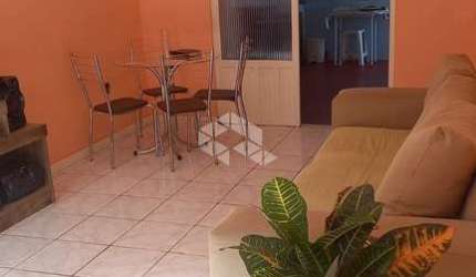 Casa com 2 quartos 2 vagas de garagens no bairro Agronomia em Porto Alegre
