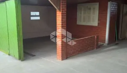Casa  no bairro Ponta Grossa
