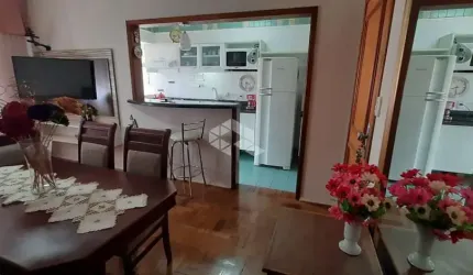 amplo apartamento de dois dormitórios 65m² privativos em prédio com elevador