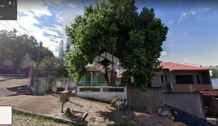 TERRENO DE ESQUINA NO BAIRRO PARTENON
