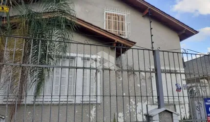 Casa comercial com 284m² no bairro Menino Deus.