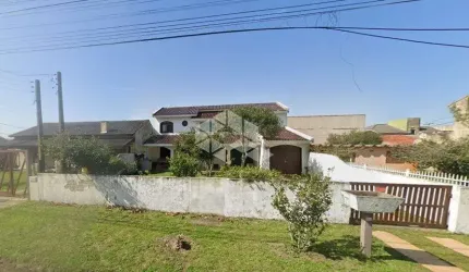 Casa sobrado com 4 dormitórios em Salinas Cidreira