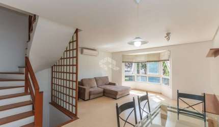 Viva com conforto, estilo e lazer completo no coração do Chácara das Pedras