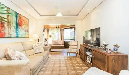 Apartamento 3 dormitórios no Floresta