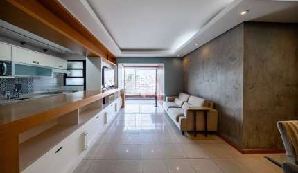 Apartamento com 2 quartos e 2 vagas no Rio Branco