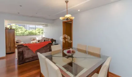 Apartamento de 02 dormitórios e 01 vaga com 90m² no bairro Petrópolis em Poa.