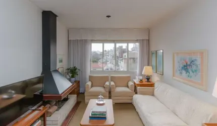 Apartamento de 03 dormitórios e 01 vaga com 103m² no bairro Auxiliadora em Poa.
