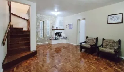 Casa de 05 dormitórios com153m² privativos no Cinco Colônias bairro Harmonia em Canoas