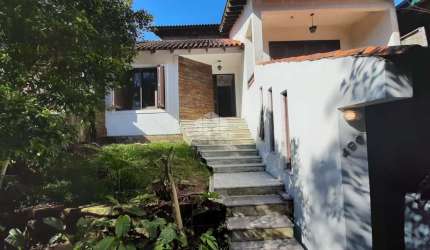 Linda casa no Teresópolis proximo ao Nacional