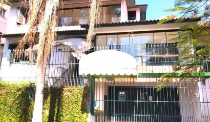 Casa a venda com 03 dormitórios Bairro Jardim Lindóia