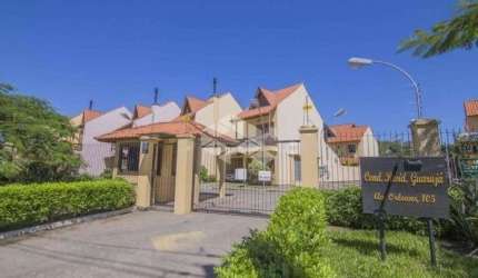 Casa a venda no  Condominio Guarujá  03 dormitórios -Guarujá -Porto Alegre