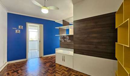 Apartamento tipo Jk, próximo ao Shopping Iguatemi, Vila Ipiranga, Porto Alegre