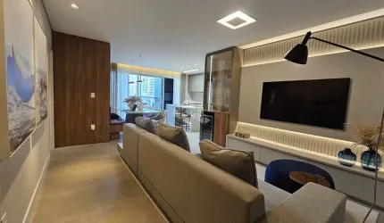 Apartamento com 3 suítes o em Campinas, São José-SC