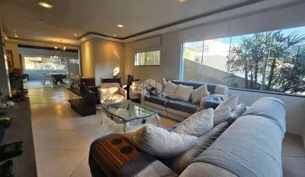 Casa em condomínio com 4 quartos no Condomínio Bosque das Mansões
