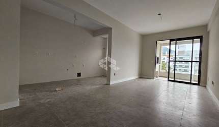 Apartamento 2 dormitórios em Saco Grande, Florianópolis-SC