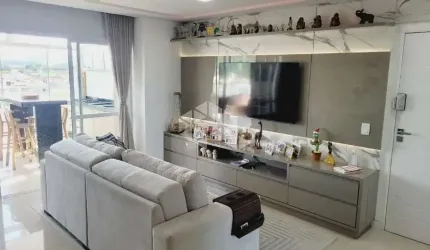 Cobertura Mobiliada com 3 dormitórios em Areias-SJ