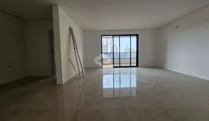 Apartamento 4 suítes no Edifício Sophia Residencial em São José,