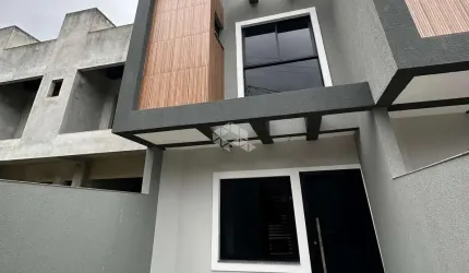 Sobrado com 2 suítes em Porto Belo/SC