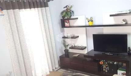 Sobrado arborizado de 90m² de esquina  localizado no Jova rural, Localizado na principal Avenida ...