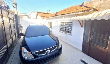 Casa terrea a venda no Parque Edu chaves