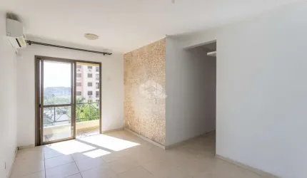 Apartamento 2 dormitórios com 1 vaga junto ao Cestto Protásio Alves