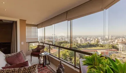 Apartamento muito amplo com vista única no bairro Higienópolis!!