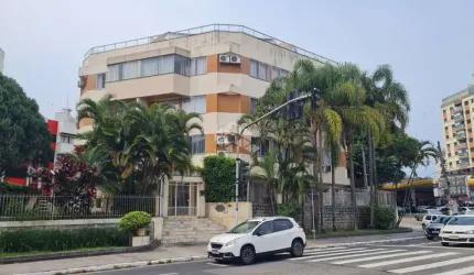 Cobertura Duplex à Venda - 3 quartos em Coqueiros