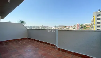 Cobertura com 174 m², 2 dormitórios com quarto auxiliar, 2 vagas separadas