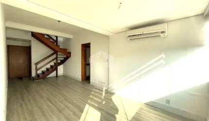 Cobertura com piscina