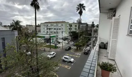 2 dormitórios no coração do Menino Deus