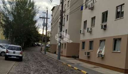 Apartamento 2 dormitórios com vaga de estacionamento Bairro Olaria Canoas RS