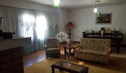 Casa ampla em Nova Petrópolis